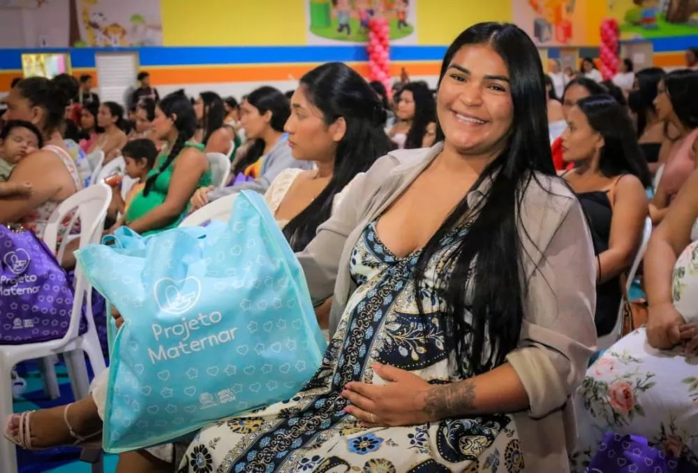 Projeto Maternar reúne gestantes em Parintins com serviços de saúde e entrega de kits
